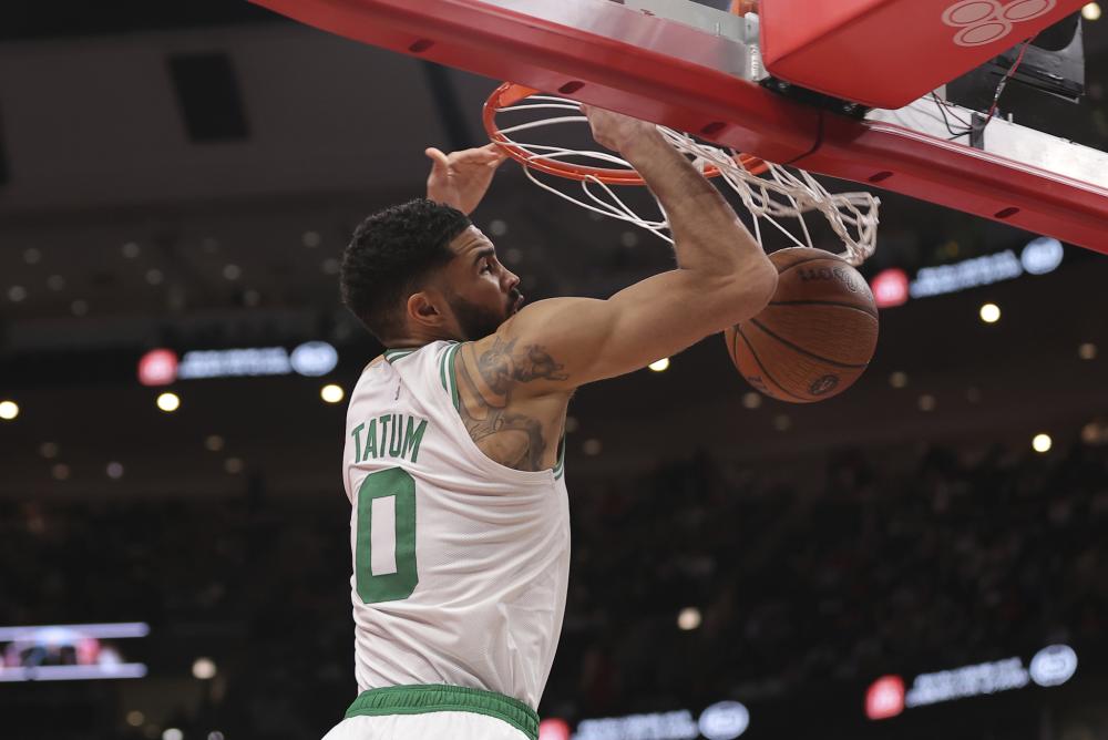 员表现抢眼 员表现抢眼