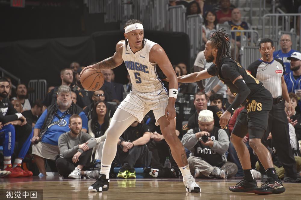 巴萨的阵容 巴萨的阵容