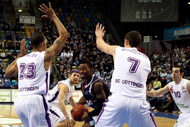 结合案例看 结合案例看