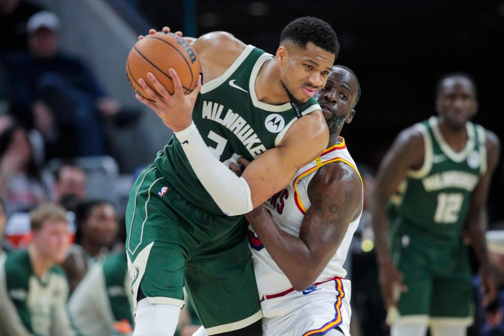 罗马诺&莫雷托：米兰将接触多夫比克；正和曼城深入谈阿坎吉