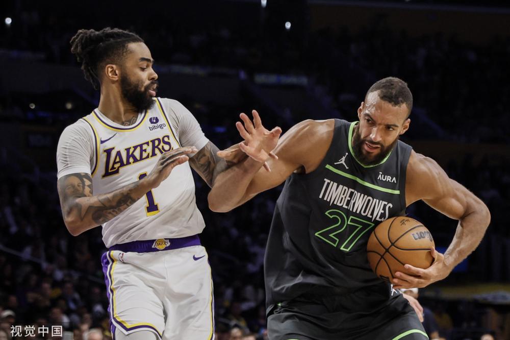 多个赛季的 多个赛季的